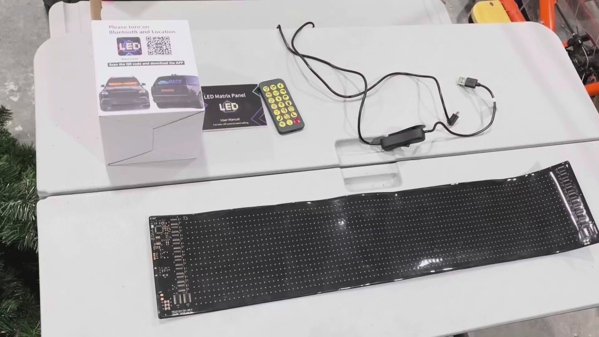 Load video: Novapix Flex Panel unboxing and setup